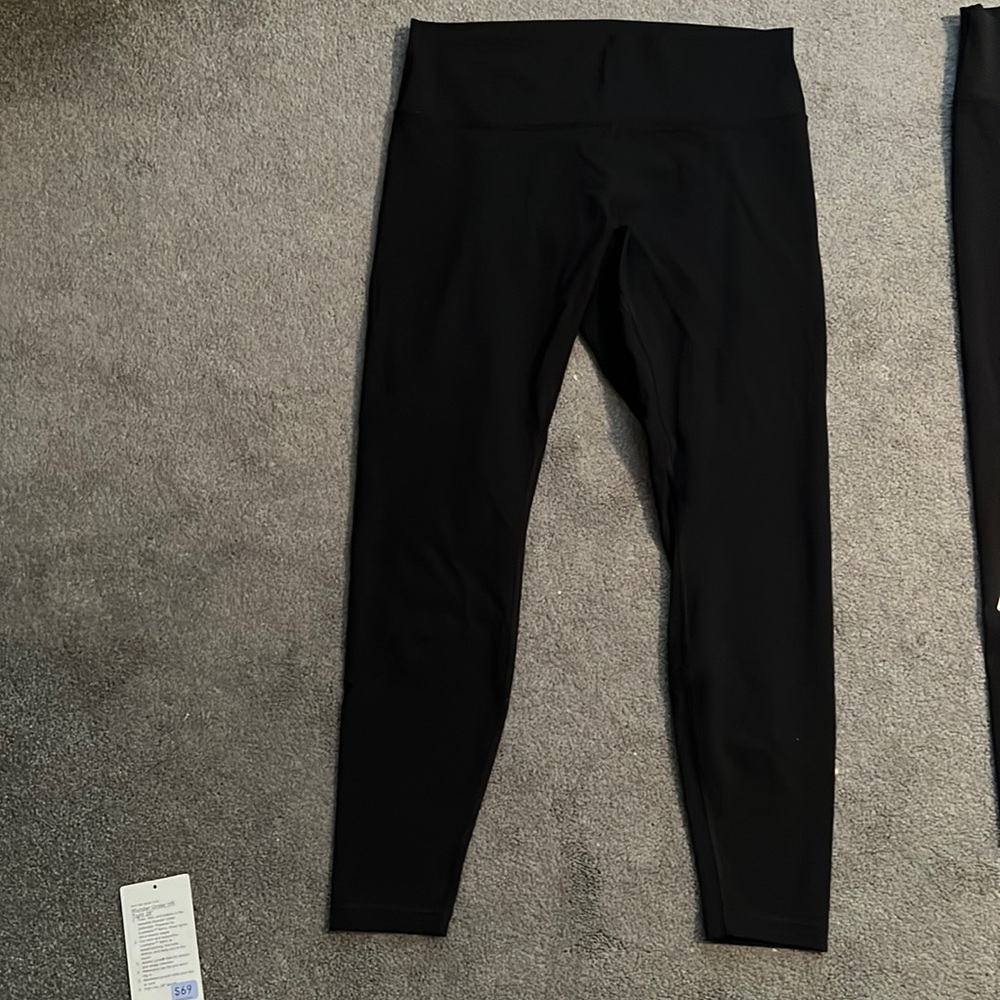 Wunder under HR tight 28”